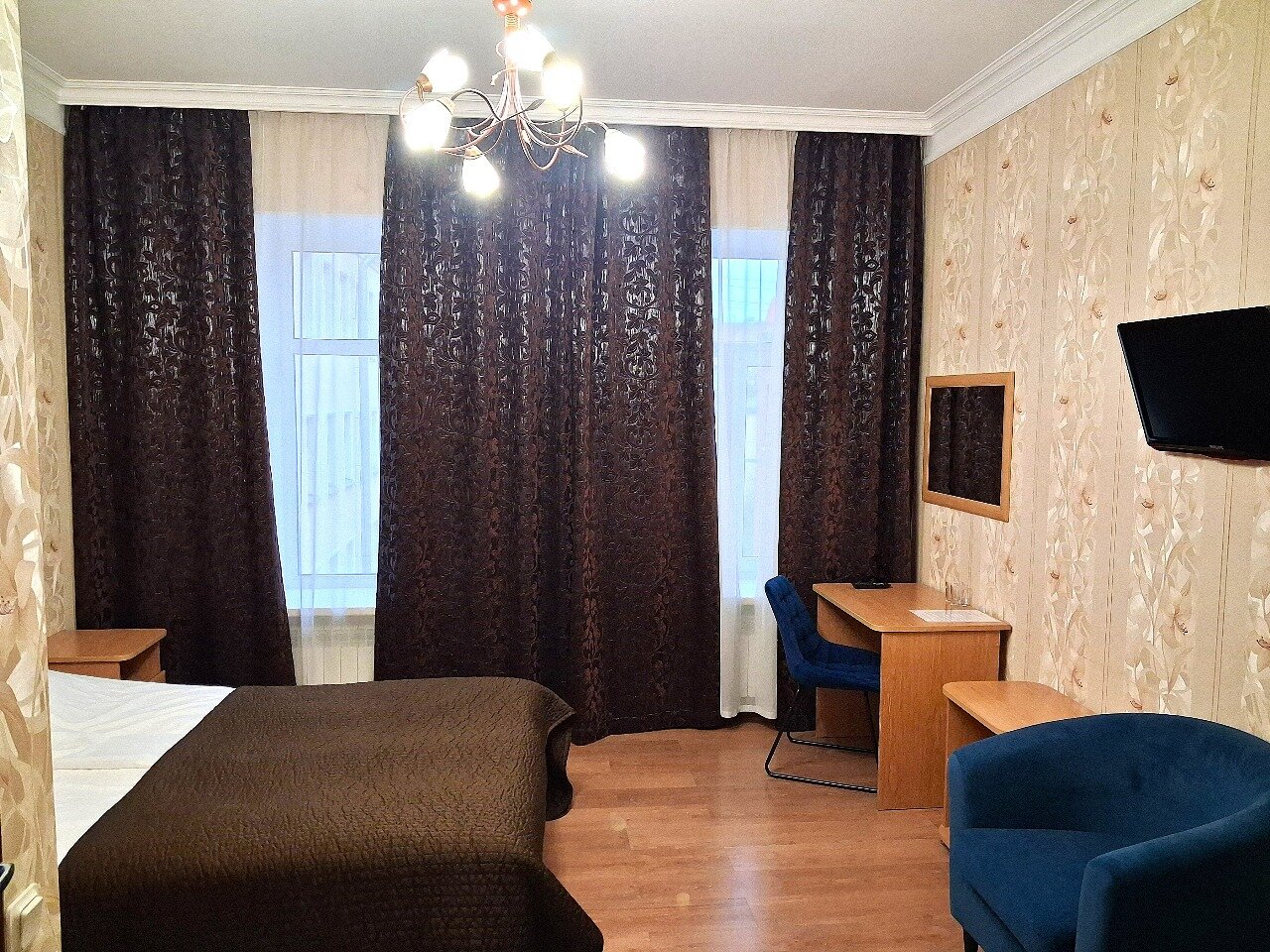 Фото отеля 1