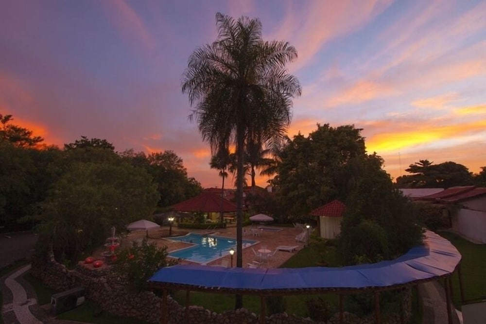 Фото Hotel Bonsai