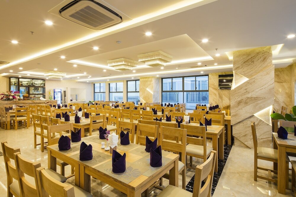 Фото Balcony Nha Trang Hotel