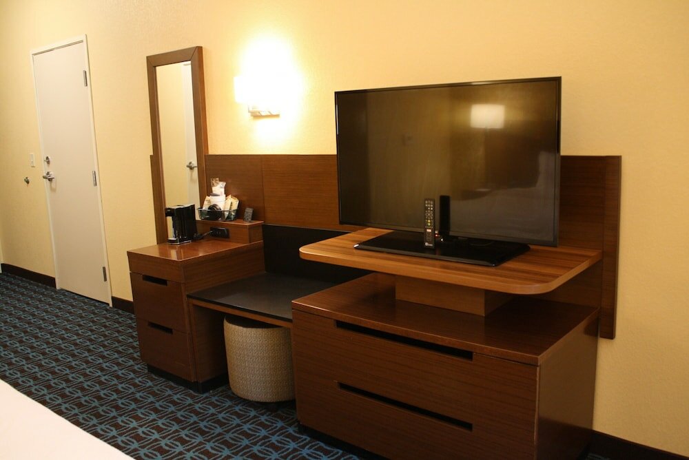 Фото Fairfield Inn & Suites by Marriott Detroit Lakes