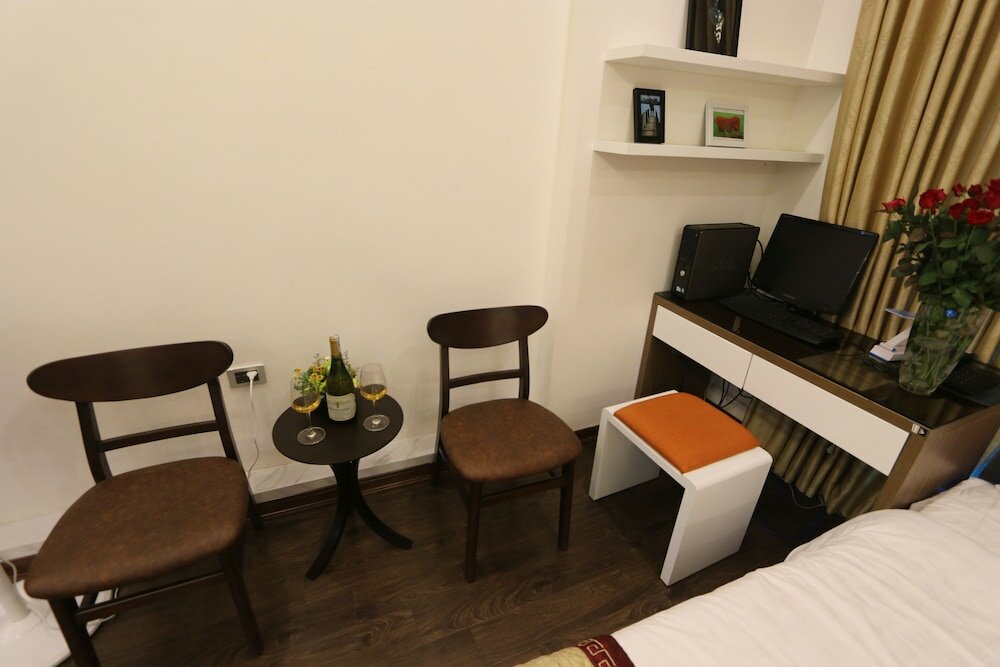 Фото The Royal Hotel