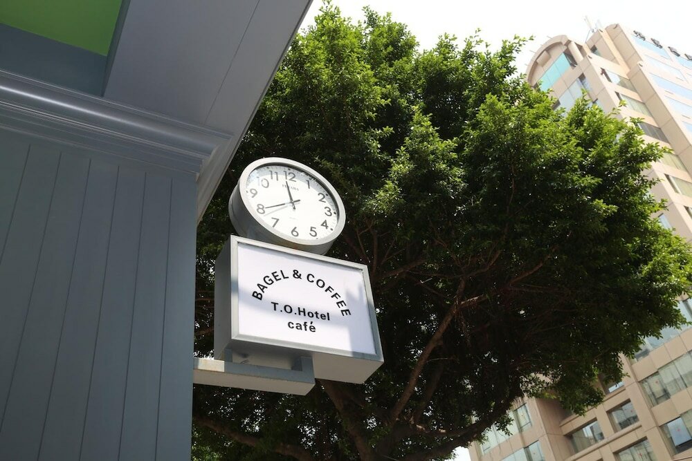 Фото To Hotel Chengde