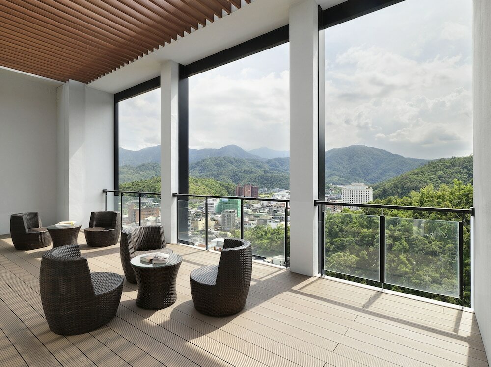 Фото Lakeshore Hotel Suao