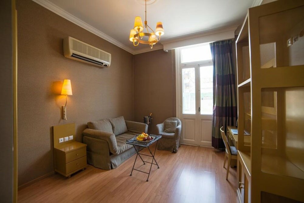 Фото Delphi Art Hotel