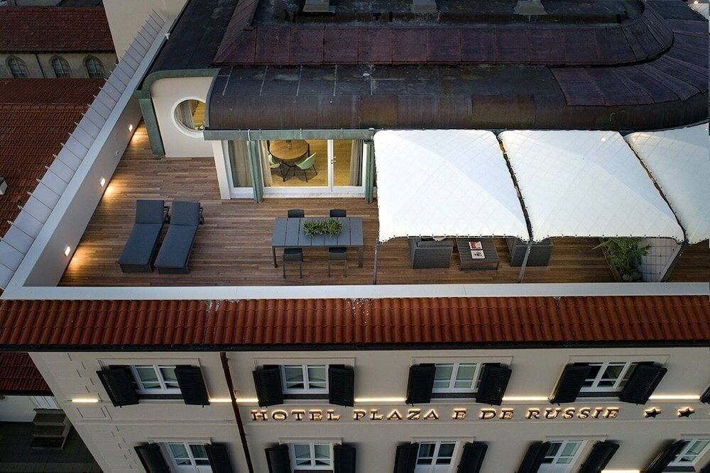 Фото Plaza e de Russie