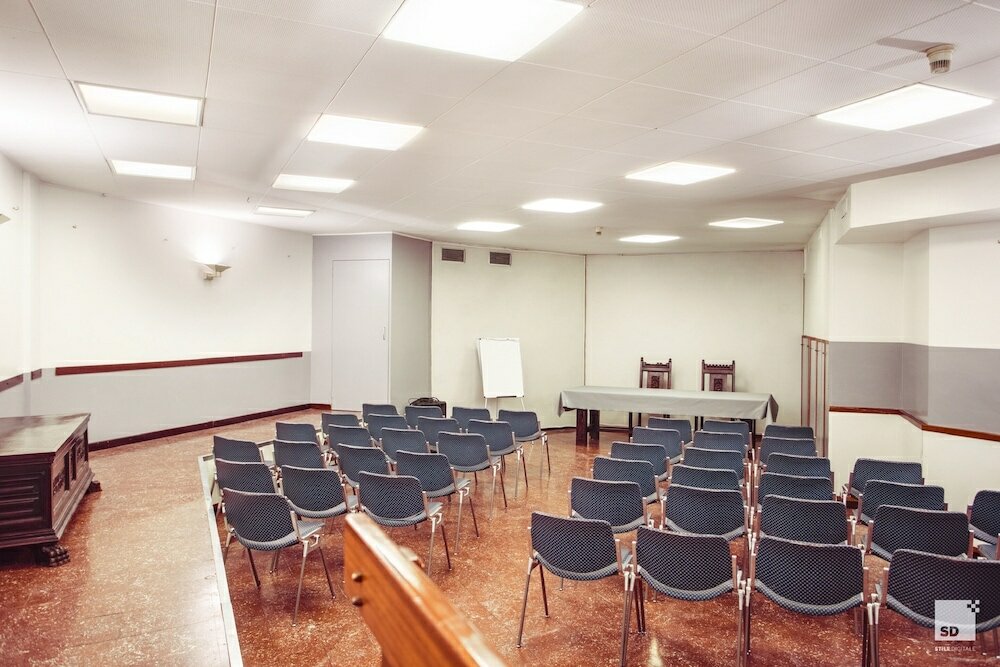 Фото Admiral Hotel