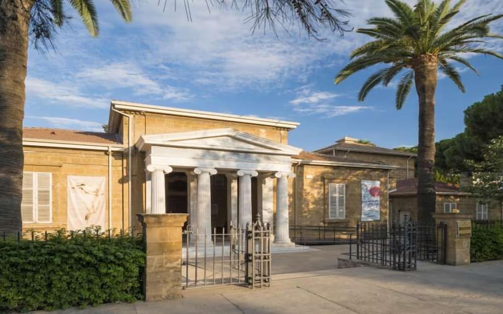 Фото Centrum Hotel