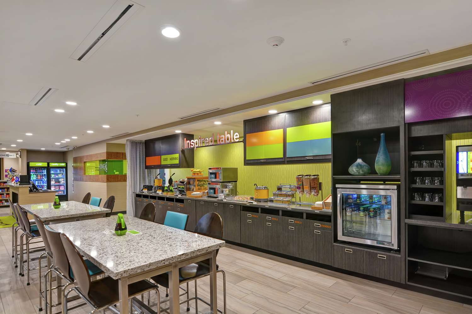 Фото Home2 Suites by Hilton Pensacola I-10 at North Davis Hwy