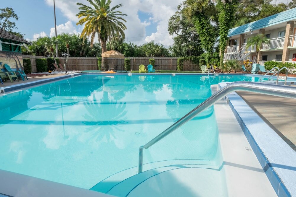 Фото Terrace Garden Inn