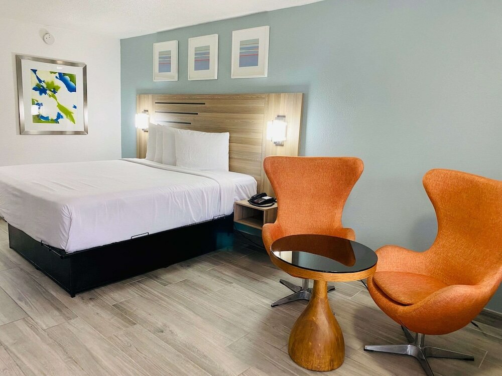 Фото Terrace Garden Inn