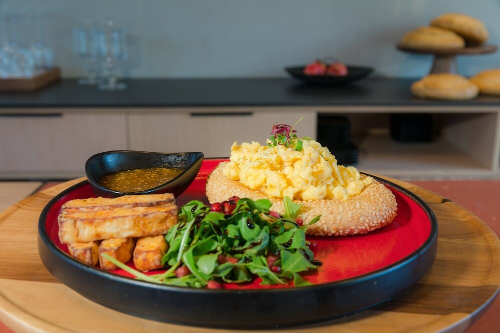 Фото Hotel Indigo Larnaca by IHG