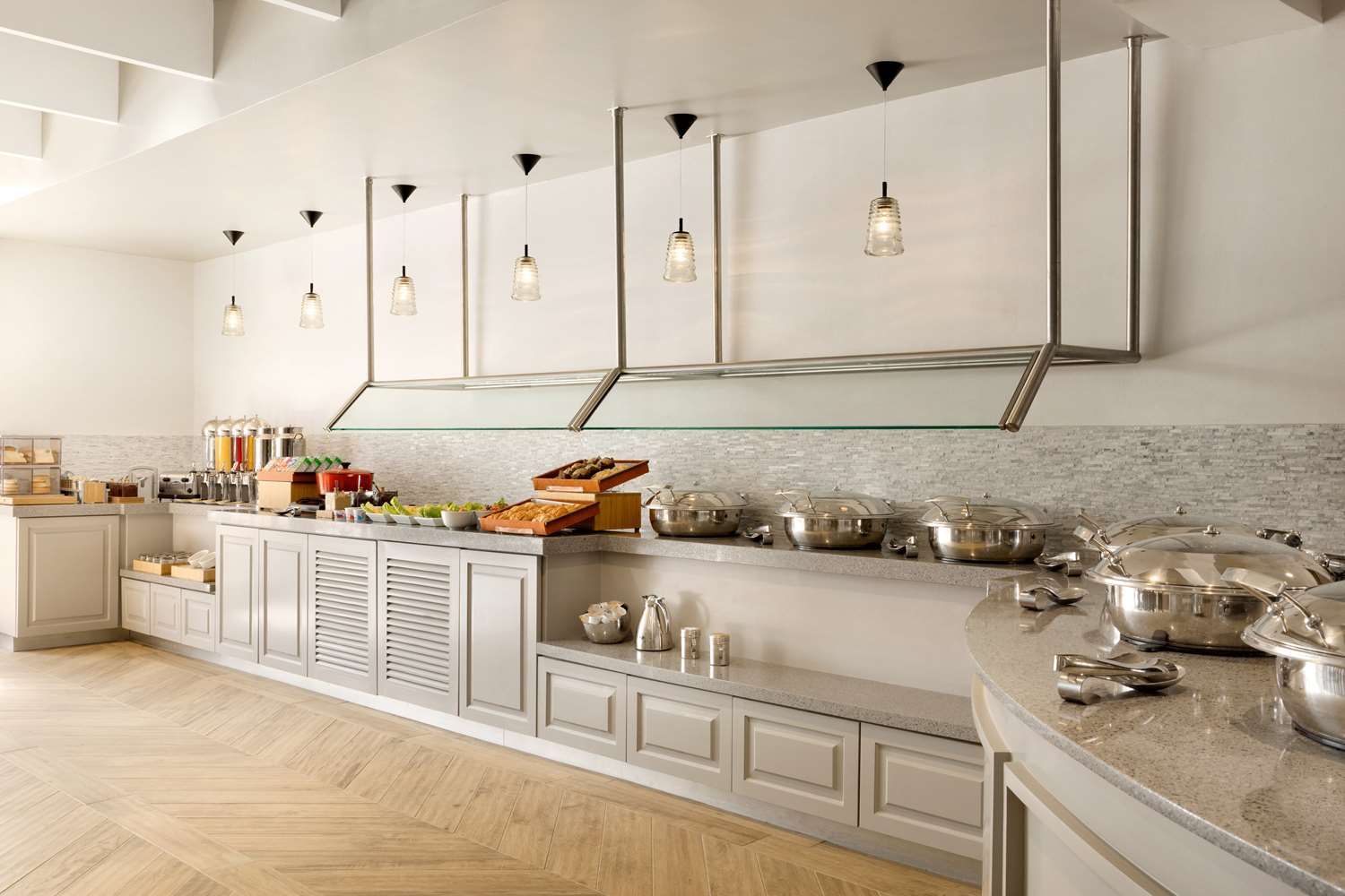 Фото DoubleTree by Hilton Hotel Oklahoma City Airport