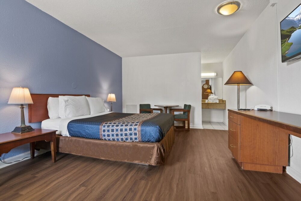 Фото Economy Lodge