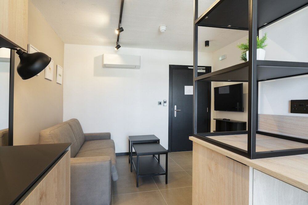 Фото Aparthotel Adagio Malta Central