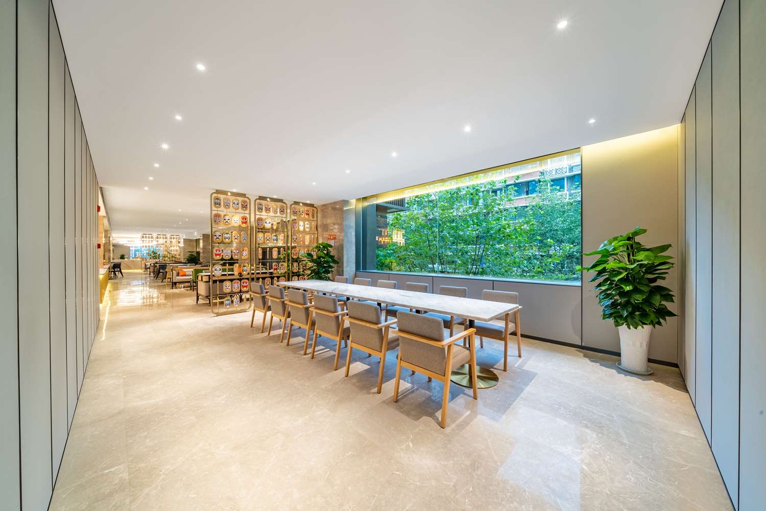 Фото Hilton Garden Inn Chengdu Kuanzhai Alley