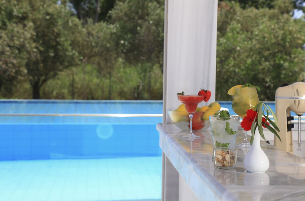 Фото Cavomarina Beach-Adults Only