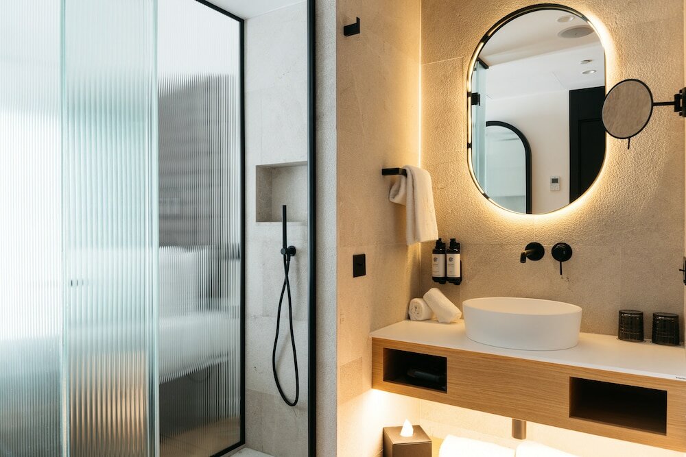 Фото Boutique Hotel Petit Montisión