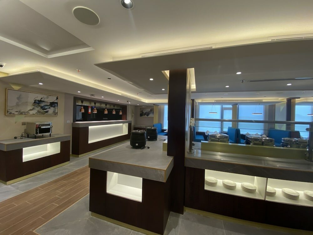 Фото Velar Inn Hotel