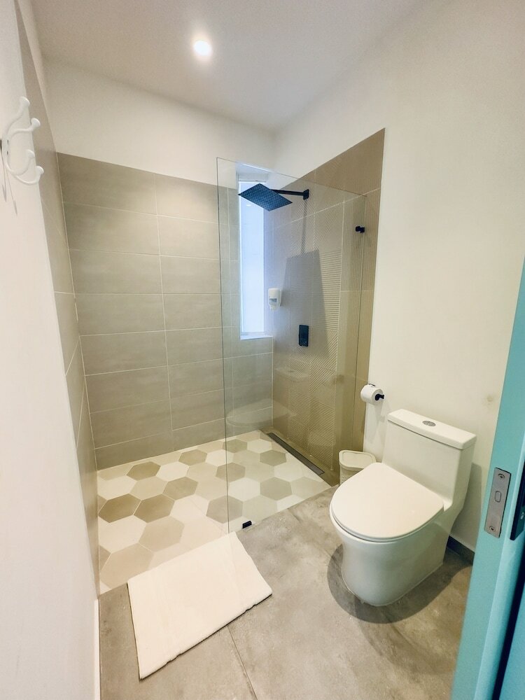 Фото The Nomadic Design Hostel