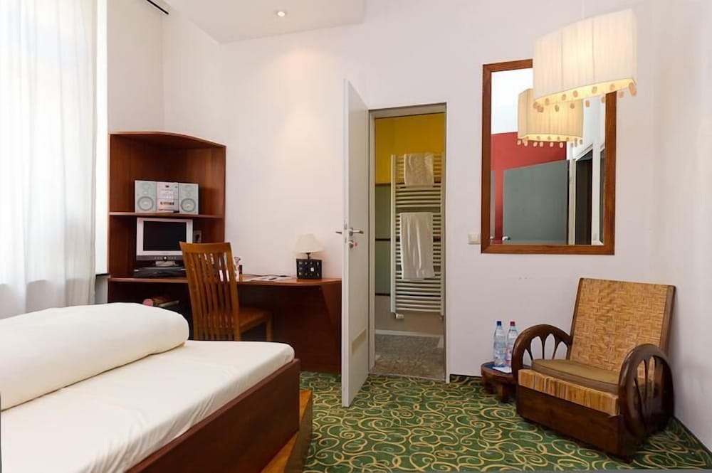 Фото Hotel Monpti