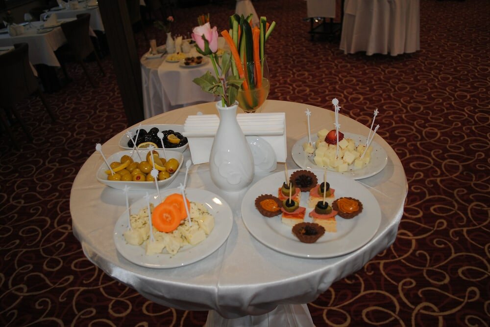 Фото Perama Hotel