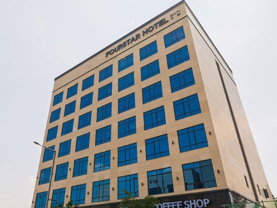 Фото Hotel Four Star