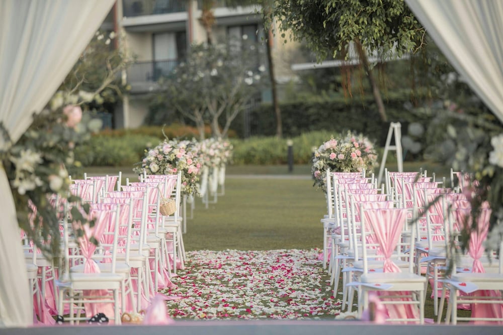 Фото Le Meridien Khao Lak Resort & SPA