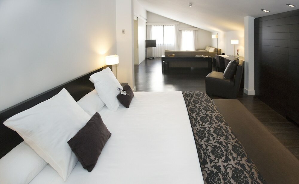 Фото Hospes Palau de La Mar