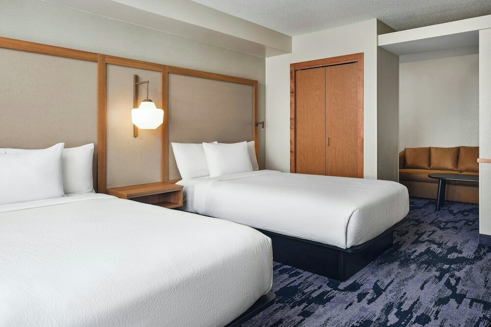 Фото Fairfield Inn & Suites by Marriott Gillette