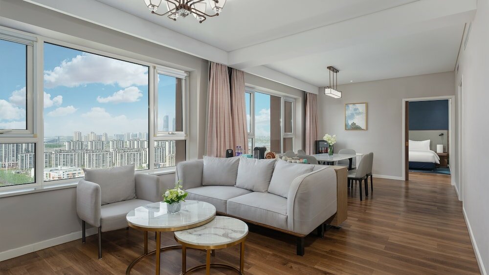 Фото Holiday Inn Express Yinchuan Downtown