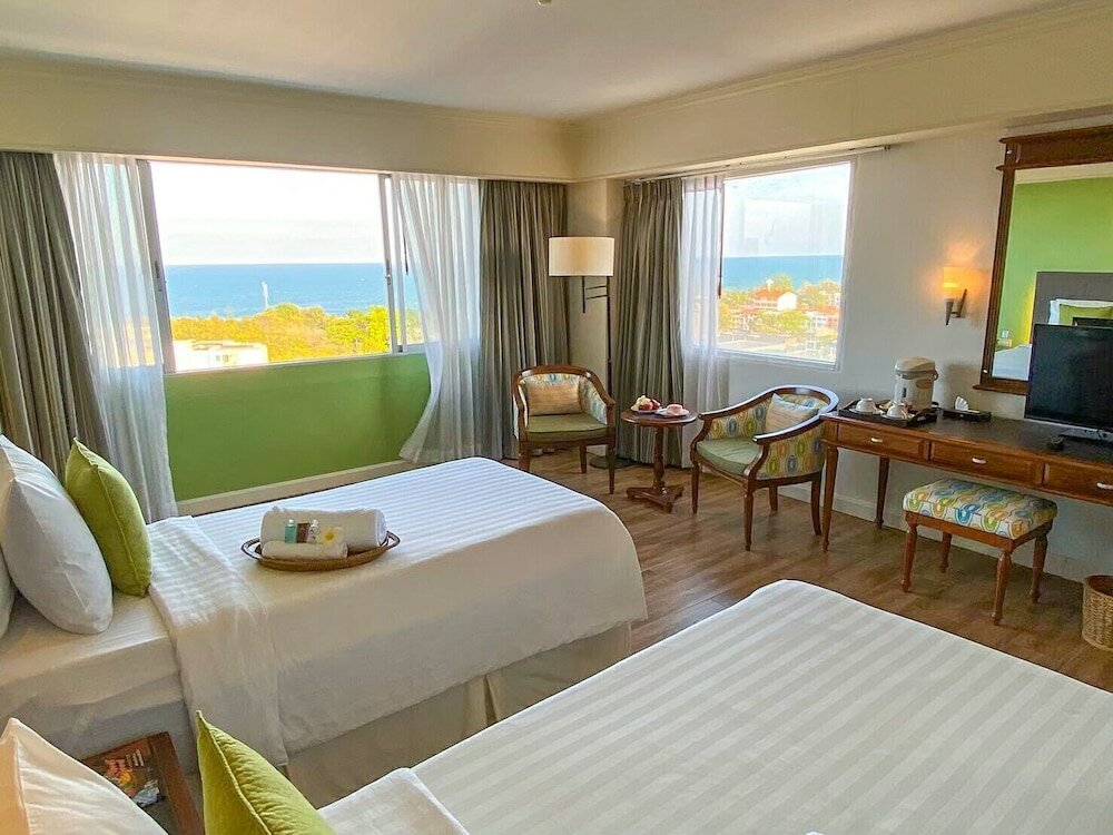 Фото Hua Hin Grand Hotel and Plaza