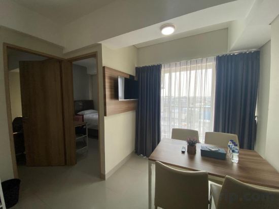 Фото RedDoorz Apartment @ Padina Soho and Residence