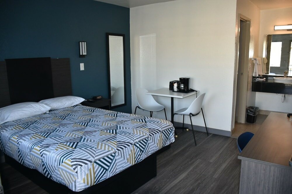 Фото Studio 6 Grand Prairie, Tx