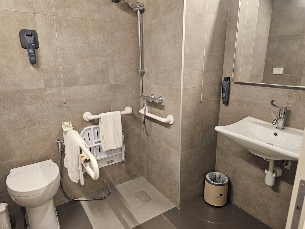 Фото Dc Hotel International