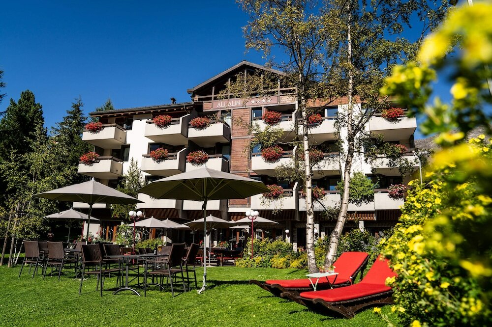 Фото Hotel Allalin