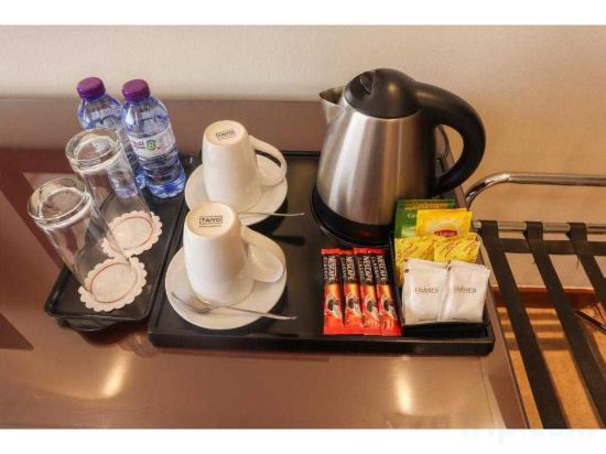 Фото Happy Days Hotel