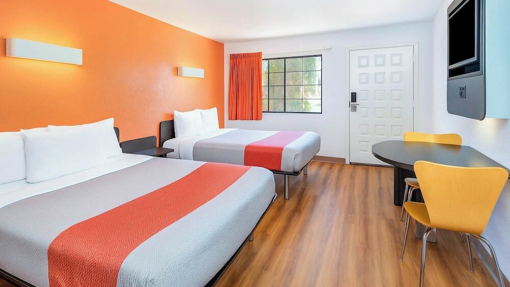 Фото Motel 6 Carlsbad, Ca Beach