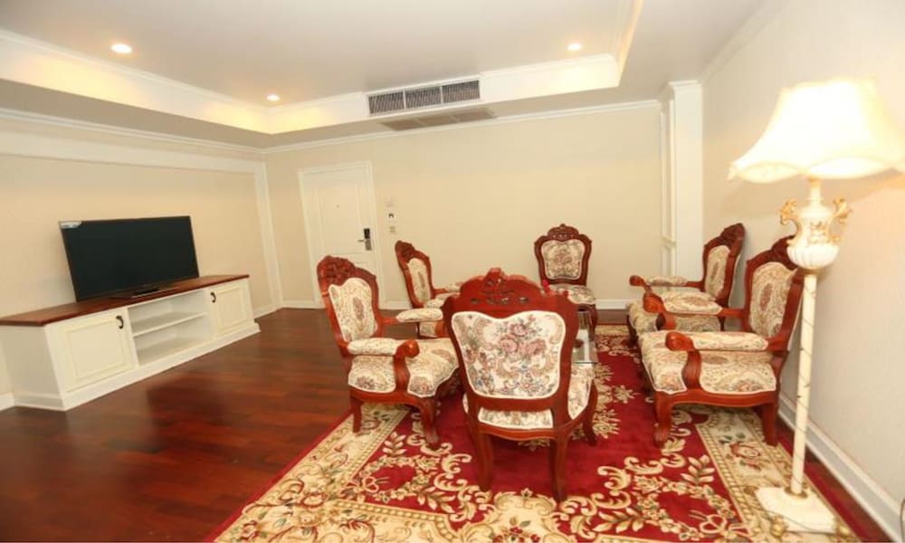 Фото Arawan Riverside Hotel