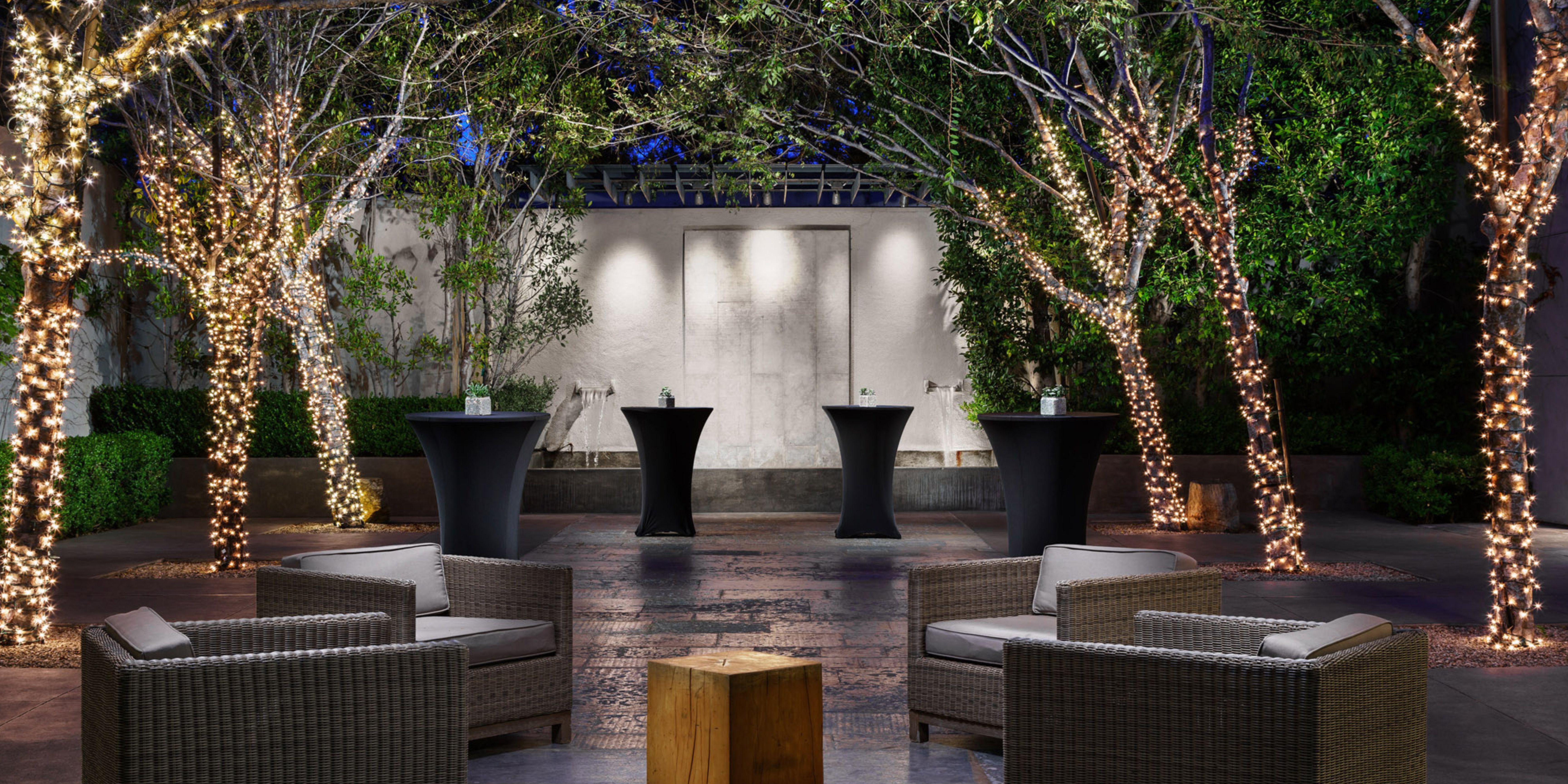 Фото Luxe Sunset Boulevard Hotel