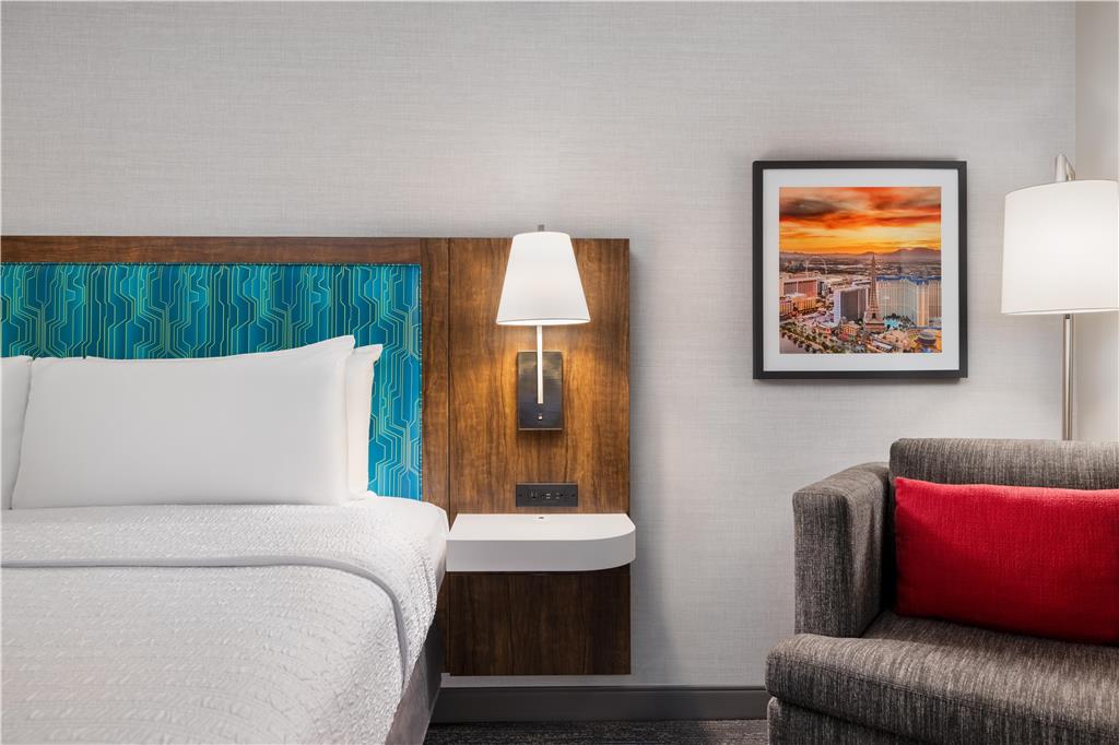 Фото Hampton Inn Las Vegas North Speedway