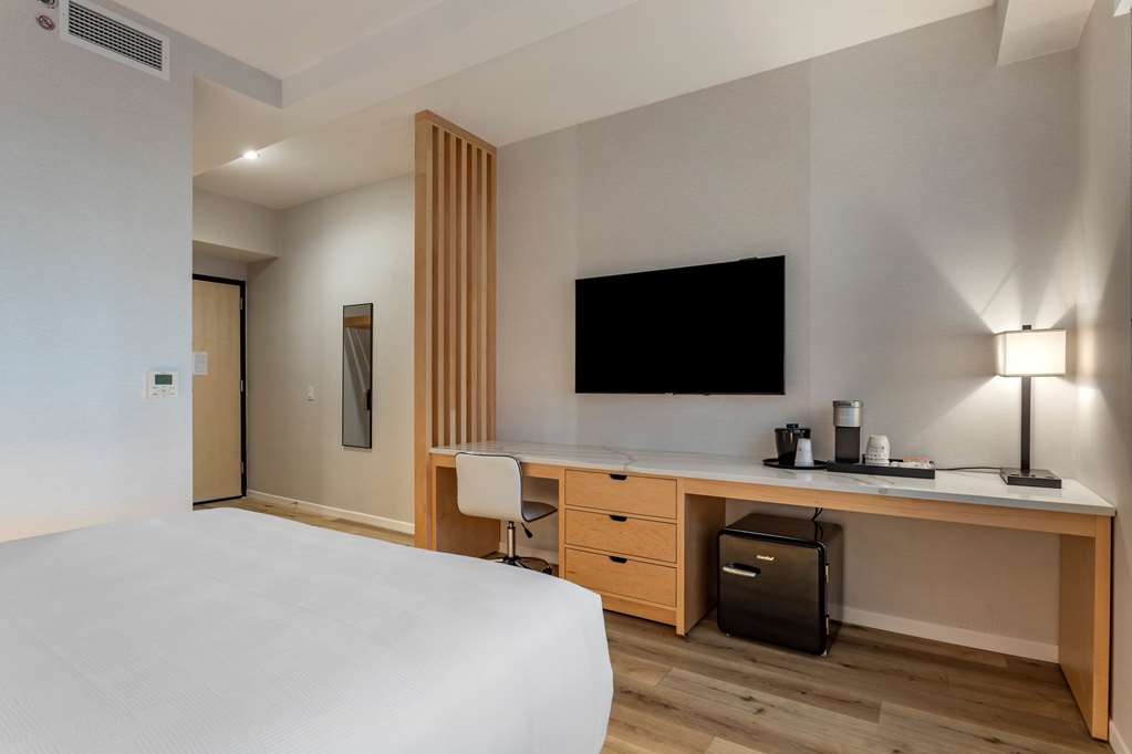 Фото Best Western Plus Soho Hotel