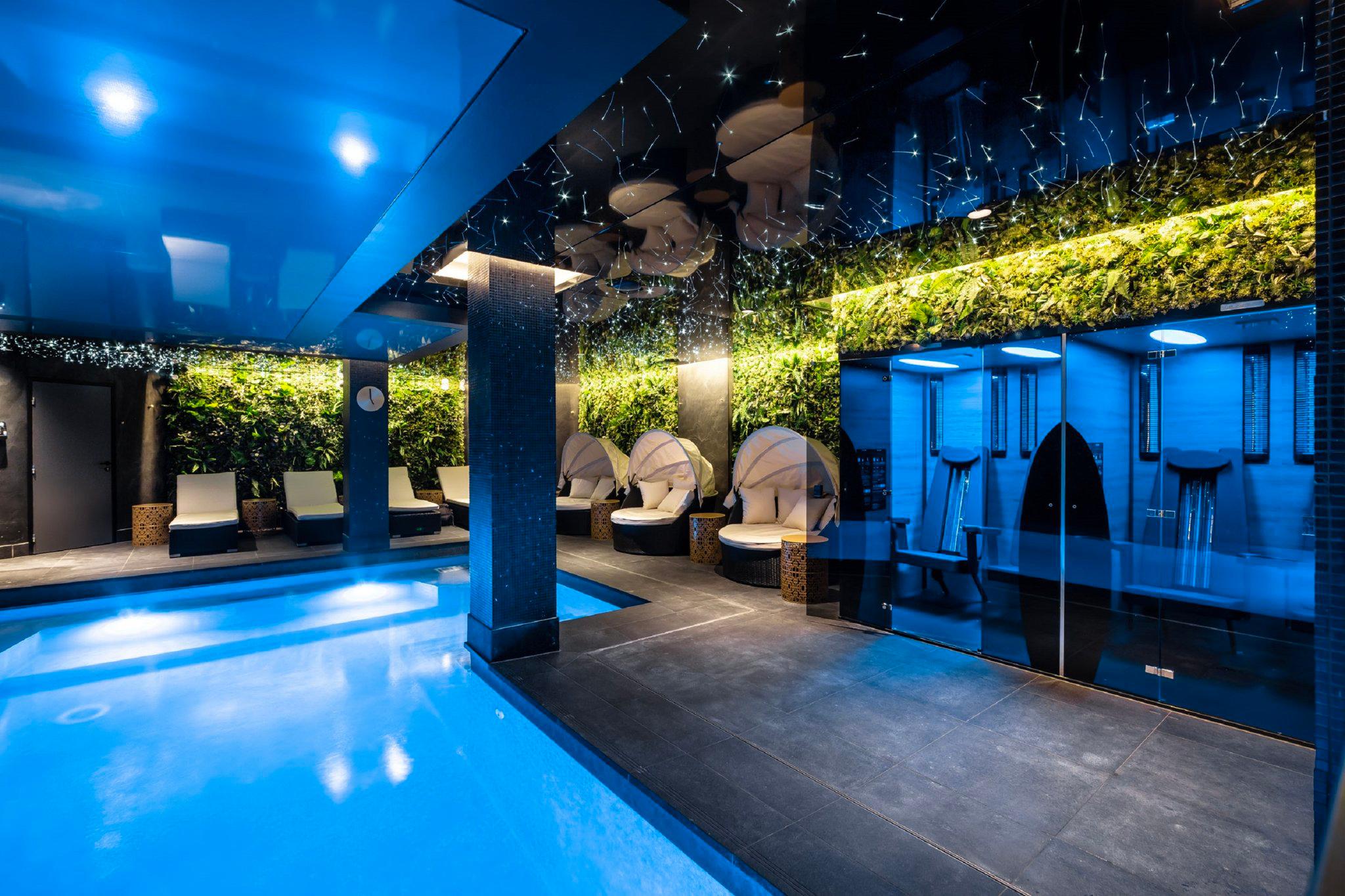 Фото Voco Strasbourg Centre The Garden, an Ihg Hotel