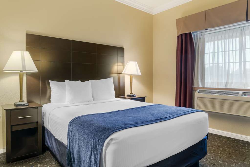 Фото Best Western Greenfield Inn