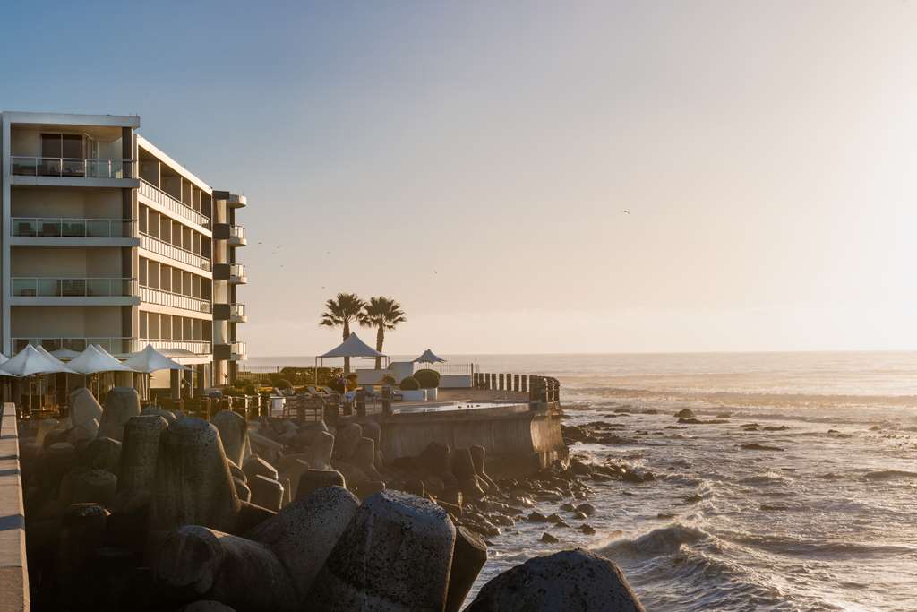 Фото Radisson Collection Hotel, Waterfront Cape Town