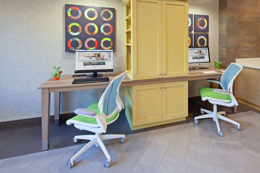 Фото Home2 Suites by Hilton Alameda Oakland Airport