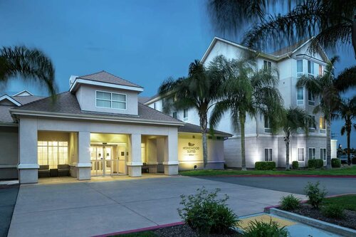 Гостиница Homewood Suites by Hilton Fresno Airport/Clovis в Кловисе