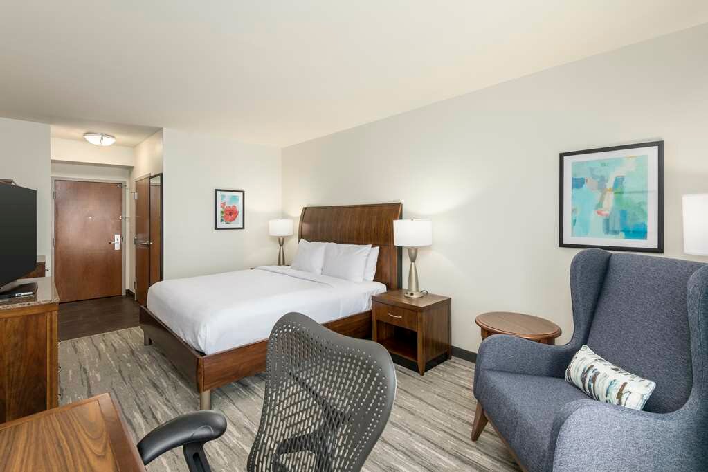 Фото Hilton Garden Inn Boca Raton