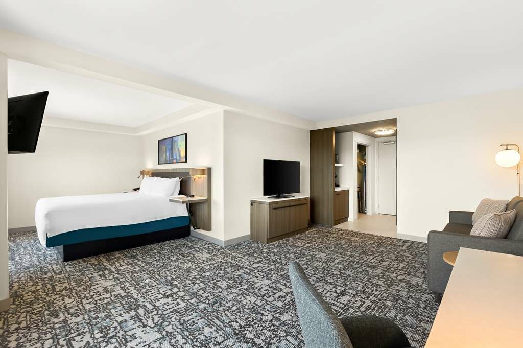 Фото Hilton Garden Inn San Mateo