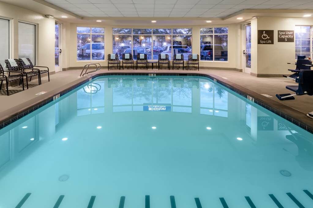 Фото Hilton Garden Inn Bakersfield