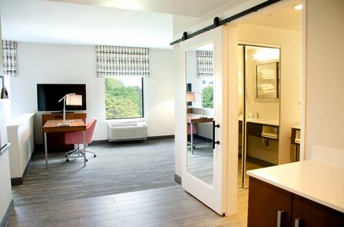 Гостиница Hampton Inn Lebanon в Лебаноне